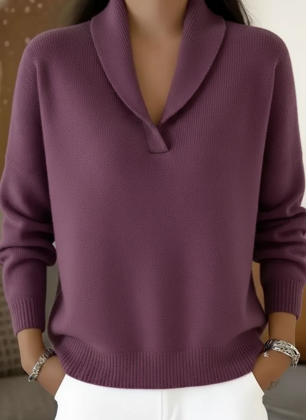 Isla - V-Neck Sweater